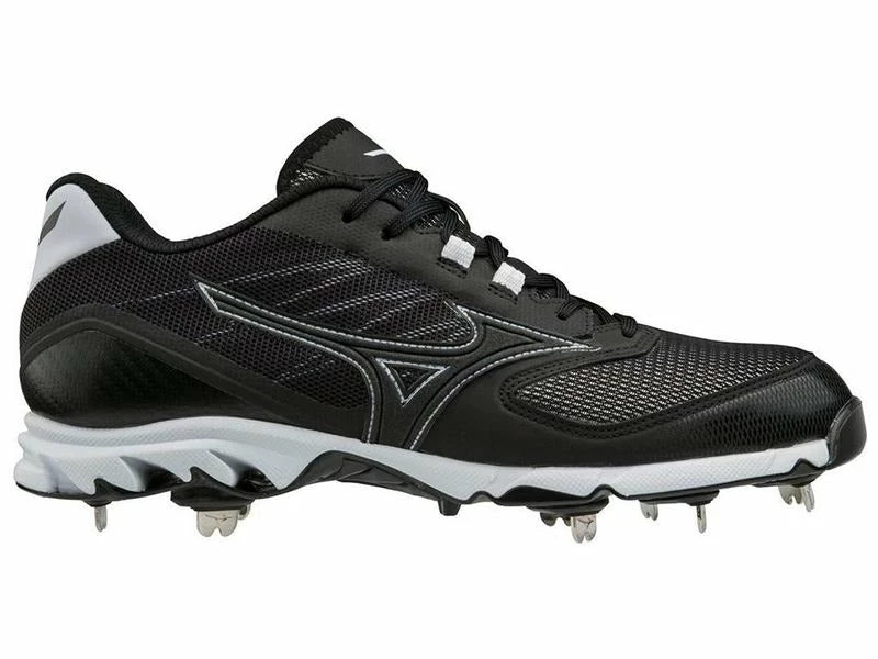 Mizuno Dominant 2 Men's Metal Cleats 3 Mizuno Dominant 2 Men's Metal Cleats