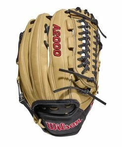 Wilson A2000 D33 11.75" Pitcher's Baseball Glove Gloves & Mitts